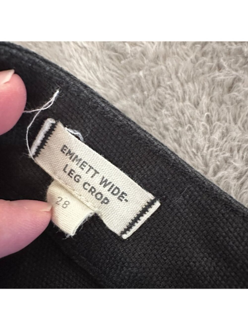Madewell Emmett Patch Pocket Wide Leg Crop Jeans 28 Black High Rise - Picture 3 of 8